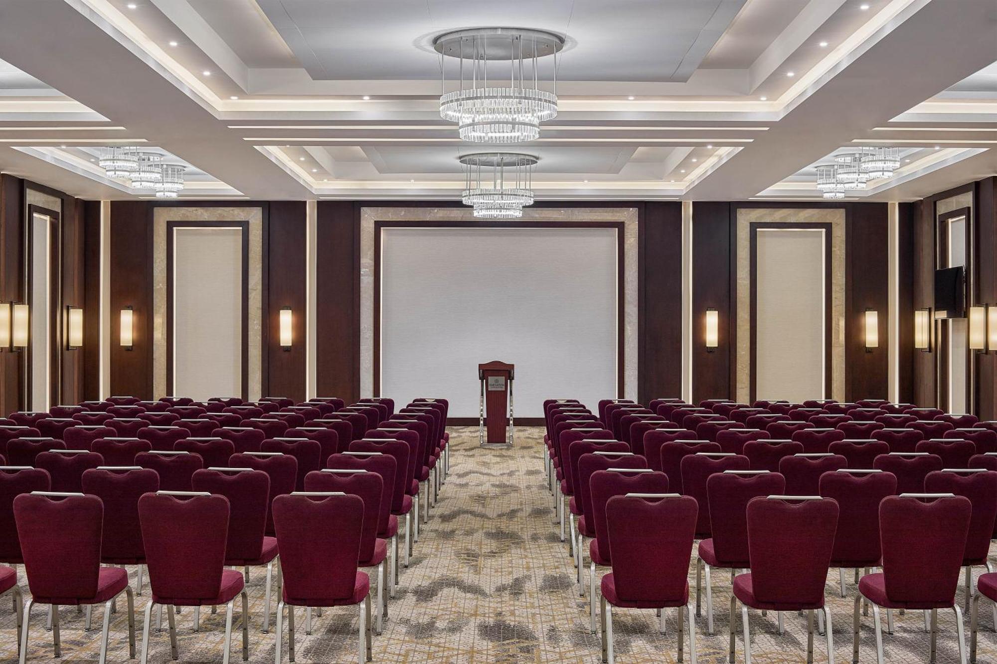 Sheraton Cairo Hotel & Casino Giza Exterior photo The ballroom