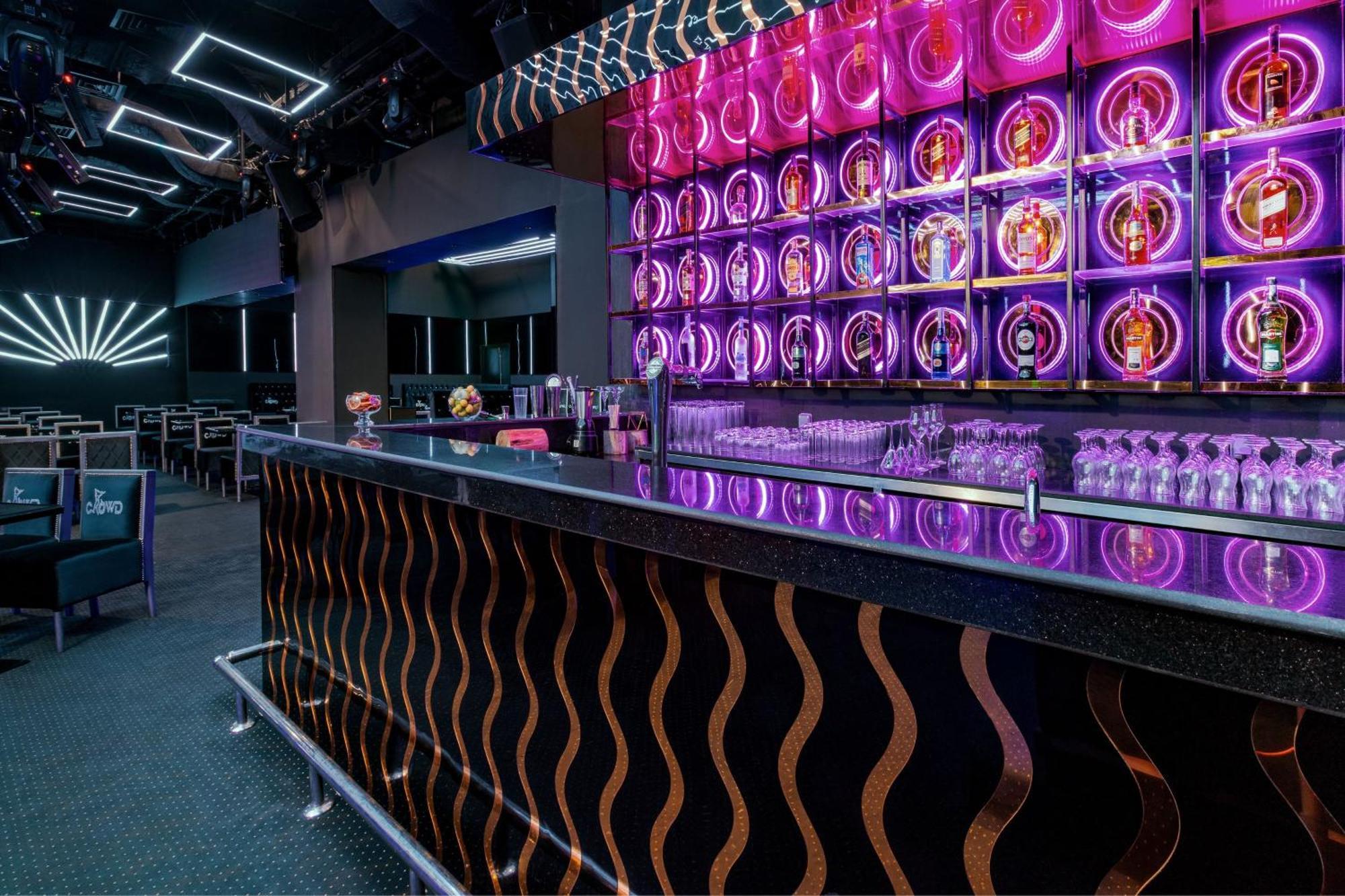 Sheraton Cairo Hotel & Casino Giza Exterior photo The bar at the nightclub