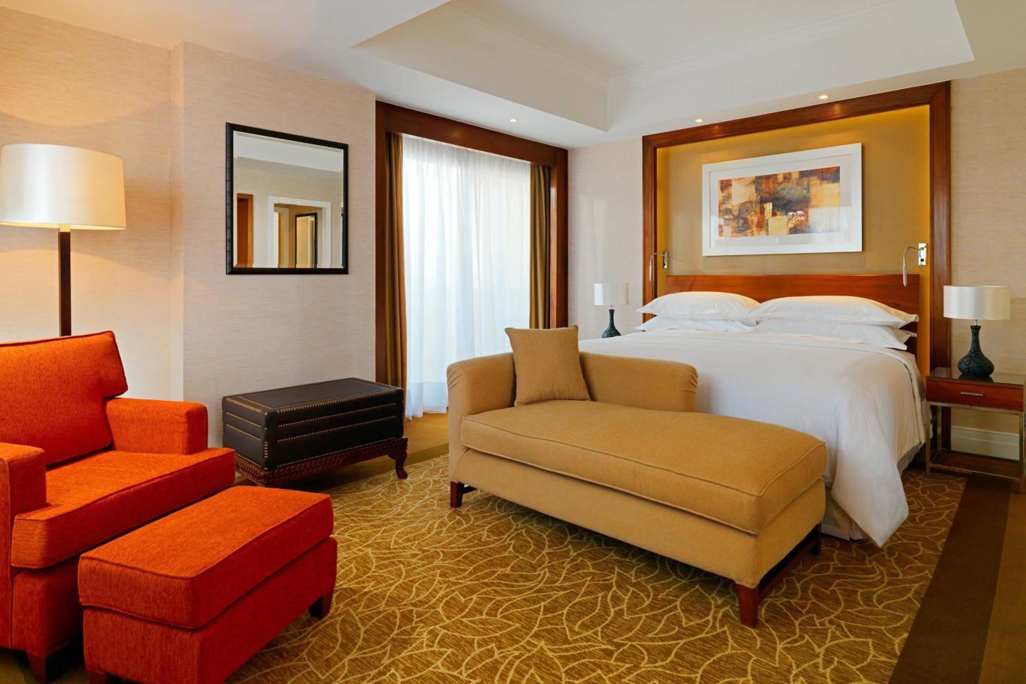 Sheraton Cairo Hotel & Casino Giza Exterior photo
